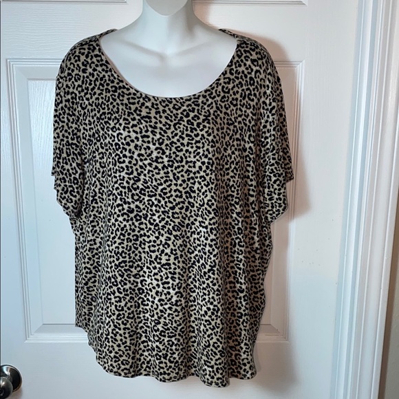 Philosophy Tops - Philosophy Leopard Animal Print Women's Top Plus Size 3X Short Sleeve
